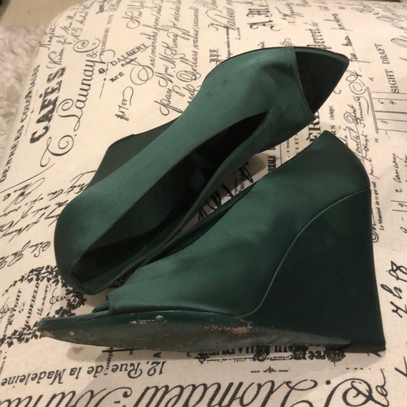 BURBERRY Womens Shoes PRORSUM EMERALD JADE - Picture 10 of 14